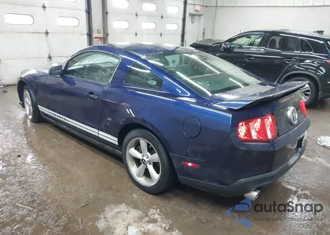 2011 Ford Mustang V6 из США, поврежденный, VIN 1ZVBP8AM2B5122124